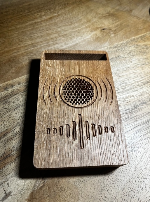 Porte téléphone avec enceinte passive