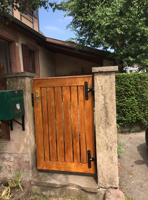Portillon en châtaignier