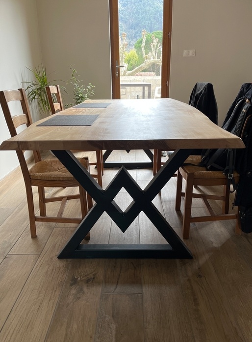 Table en frêne massif