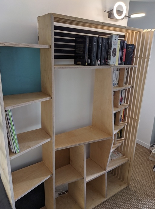 Bibliotheque en contreplaqué de bouleau