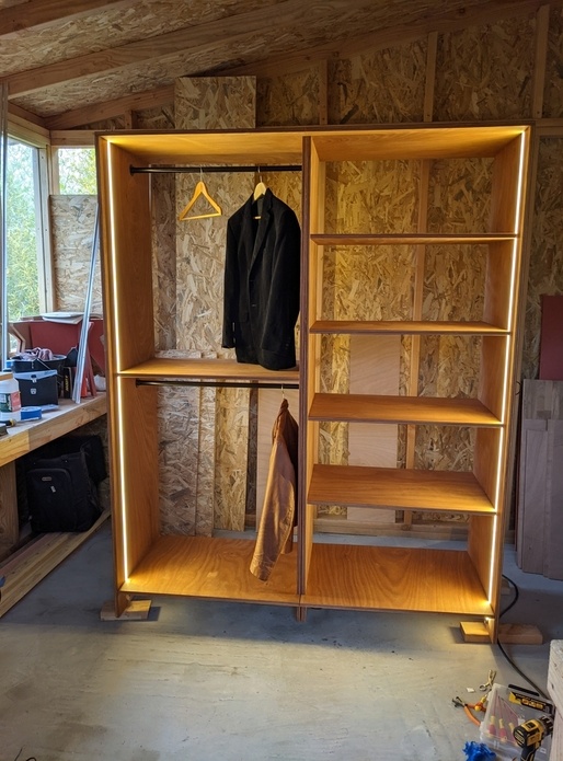 Dressing avec incrustations led