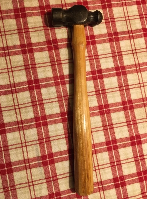 Marteau de chaudronnier