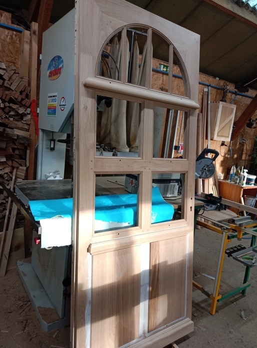 Porte de manoir. Centre Bretagne