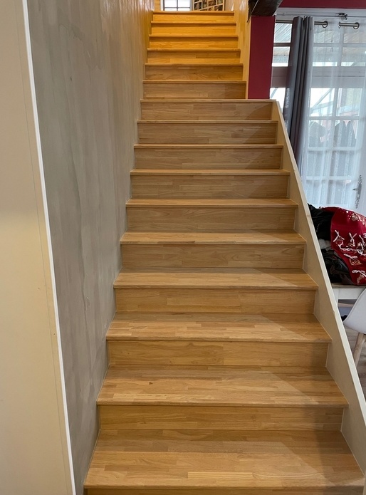 Habillage escalier béton