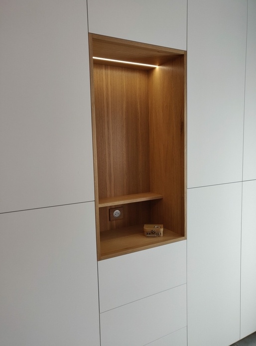 Placard d'entrée blanc mat et chêne