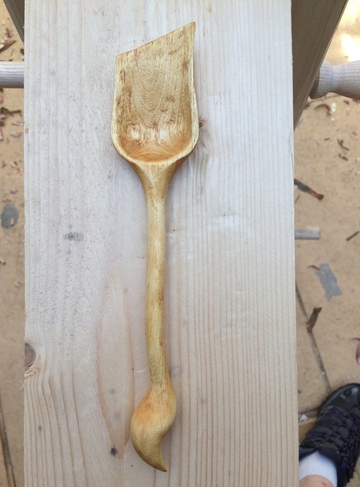 Cuillère tulipe en Saule