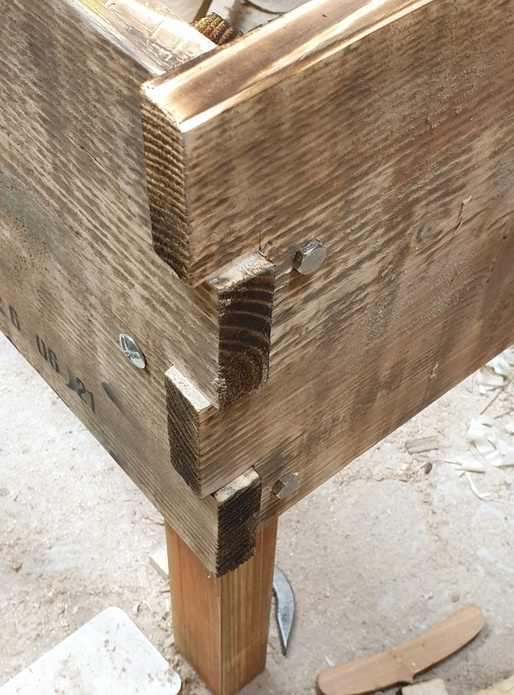 Jardinière bois à monté