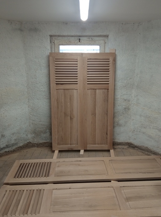 Volets à persiennes