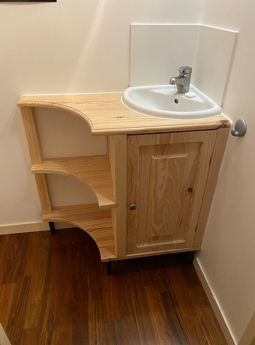 Habillage d'un lavabo