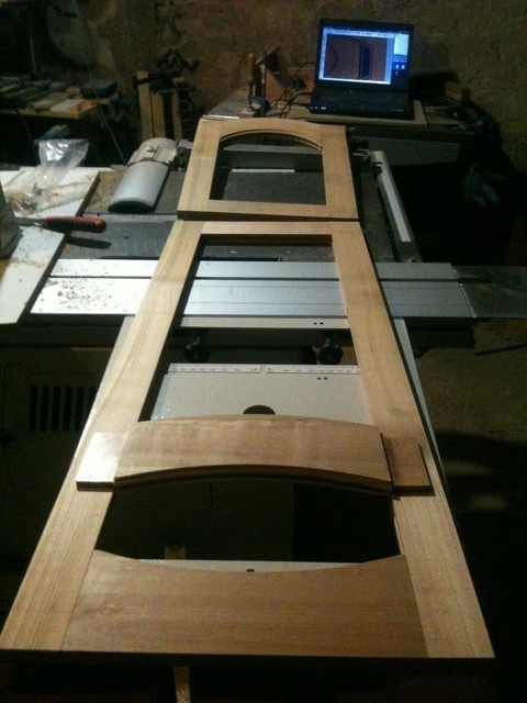 Comtoise en merisier