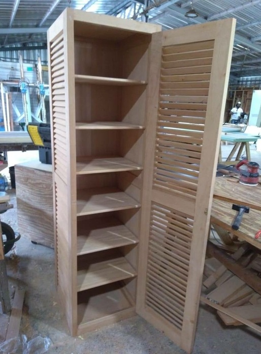 Colonne de salle de bain