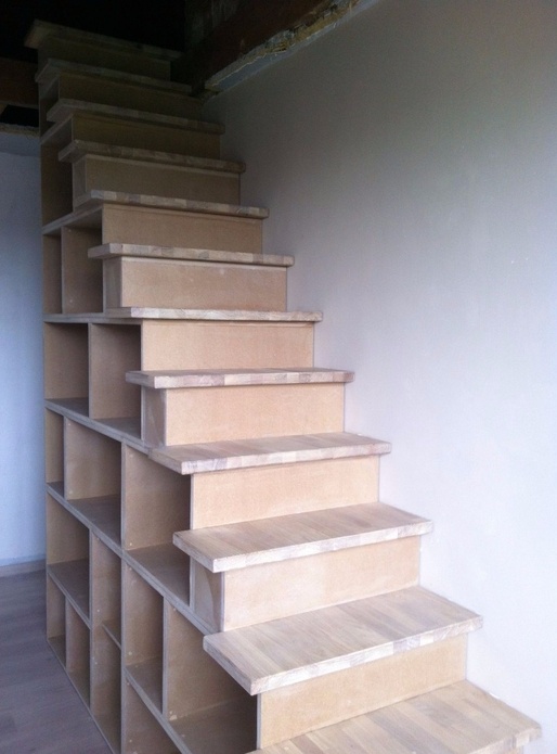 Escalier-bibliothèque