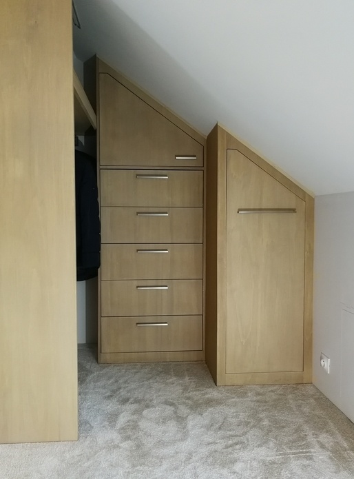 Fabrication de rangement dressing en sous pente