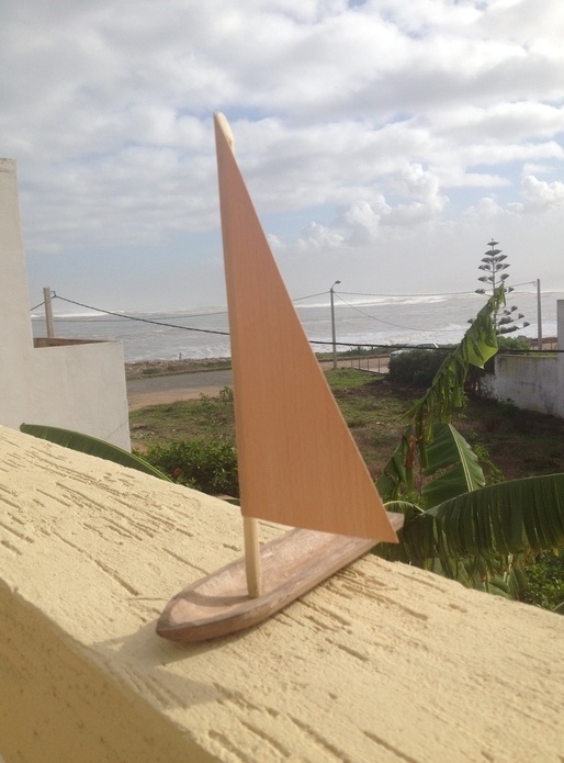 Bateau de luxe miniature