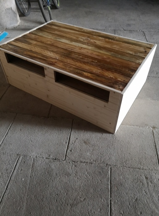 Première réalisation une table basse