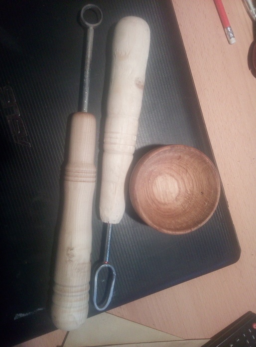 Gouge a creusé (racloir fait maison pour tournage)