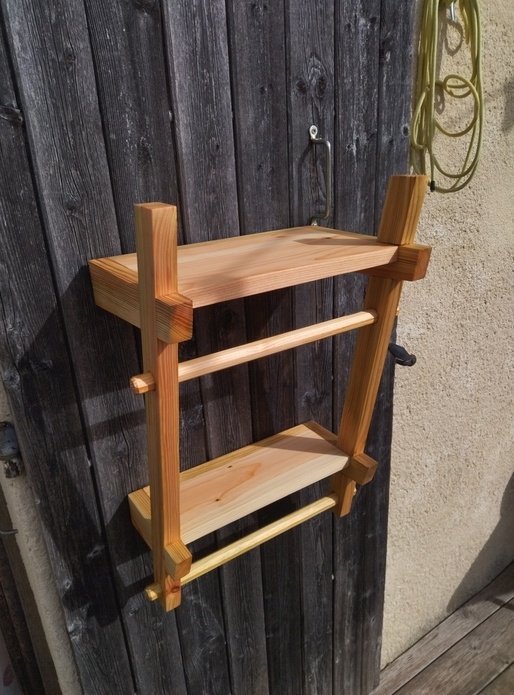 Étagère salle de bain