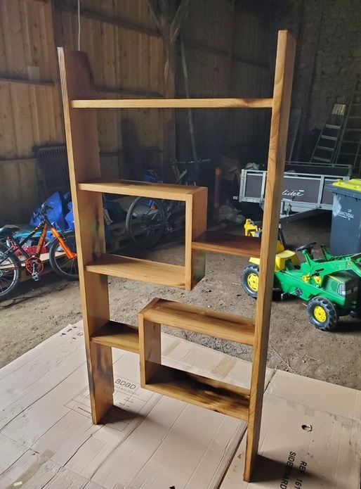 Etagère châtaigner de récupération