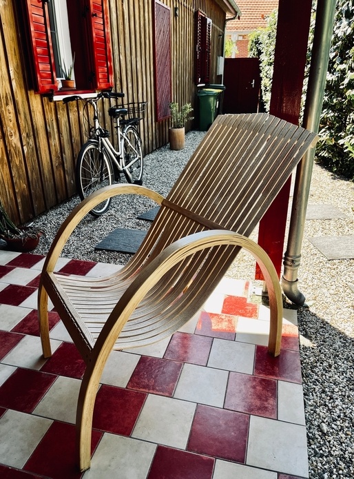 Chaise pas si relax (beta)