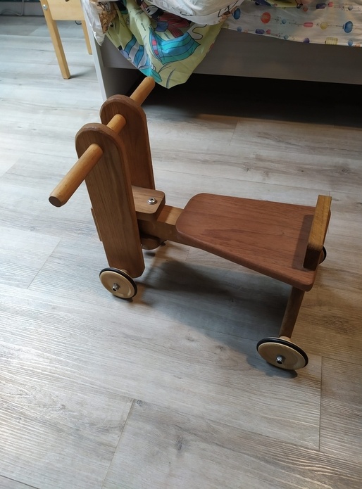 Trotteur pour enfant