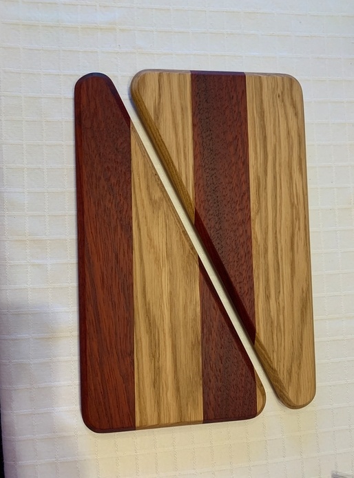 Planches de présentation jumelles en padouk/chêne