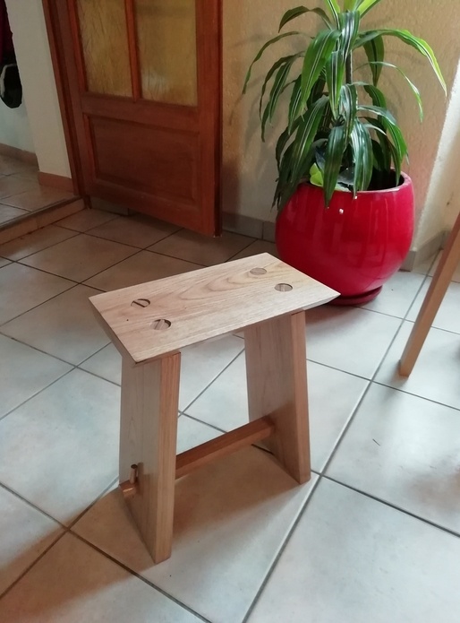 Tabouret rustique