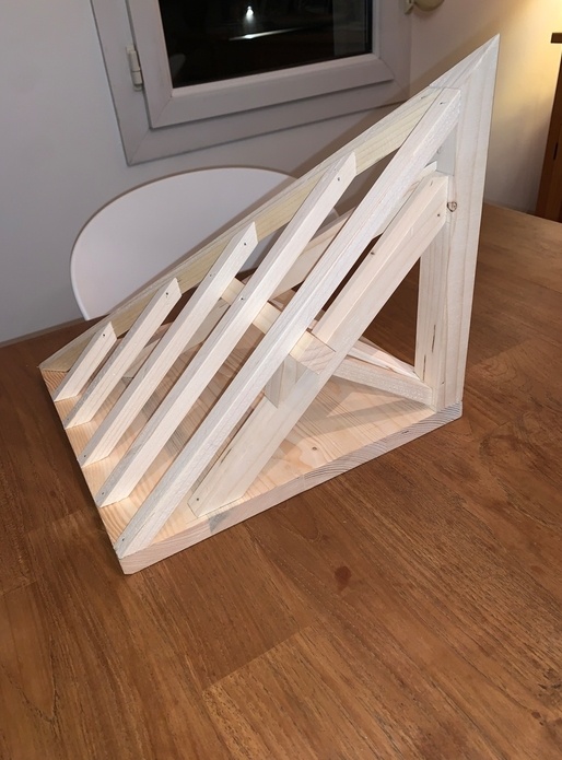 Maquette arêtier sur tasseau