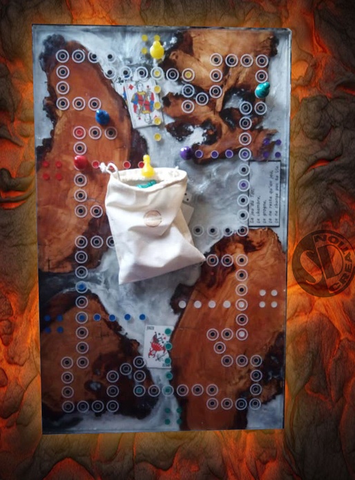 Jeu de toc en racine de merisier