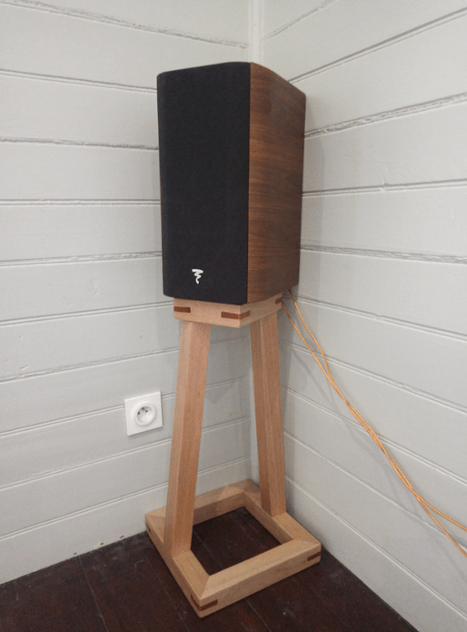 Pieds enceintes Focal