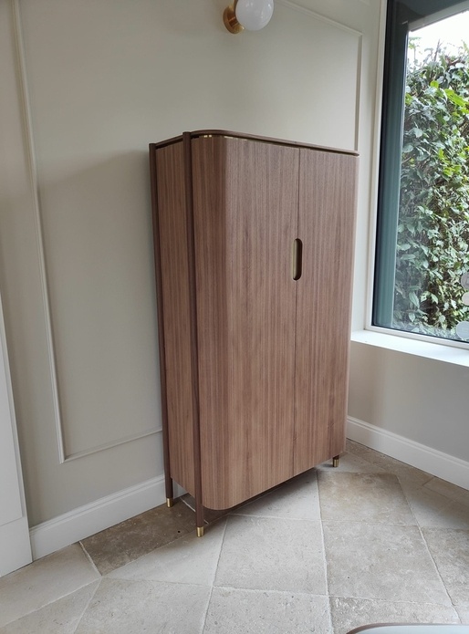 Buffet en noyer américain