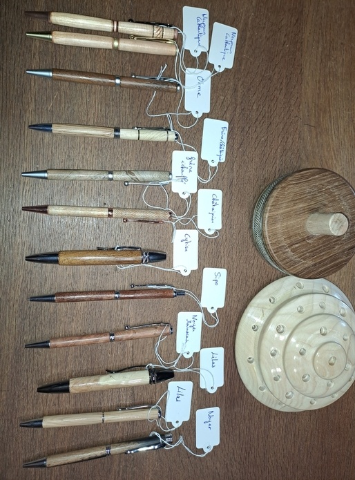 Série de stylo et présentoir