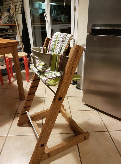 La chaise toute habillée :)