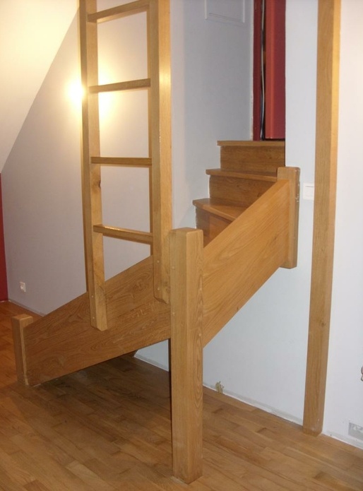 Escalier avec mezzanine