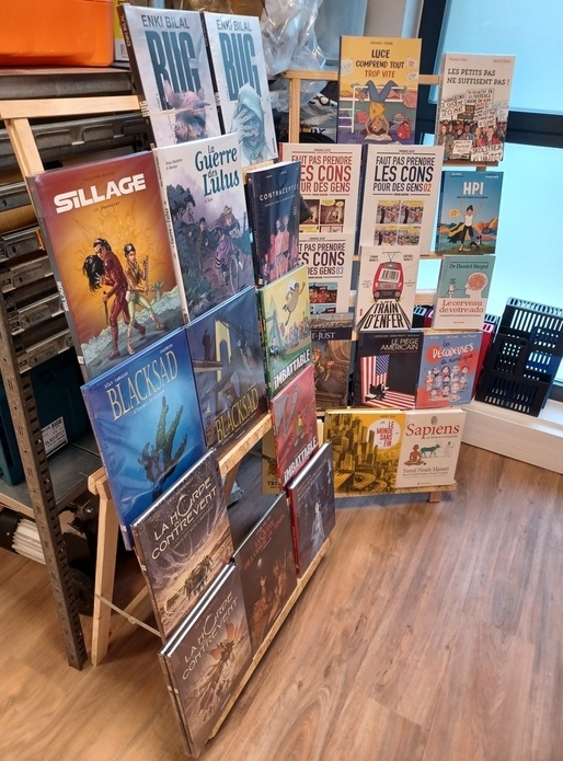 Présentoirs BD - low cost