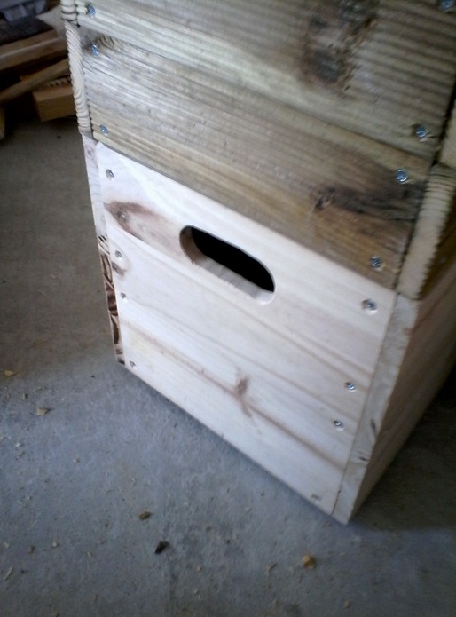 Caisse en lamellé collé de 18mm*30cm