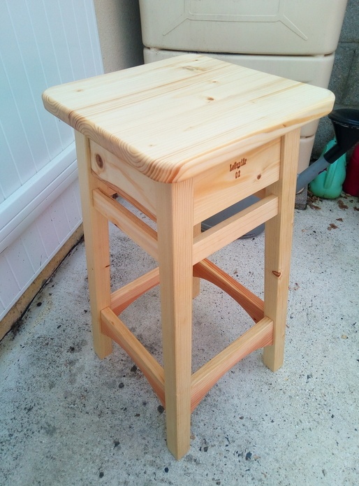 Tabouret pour l'atelier