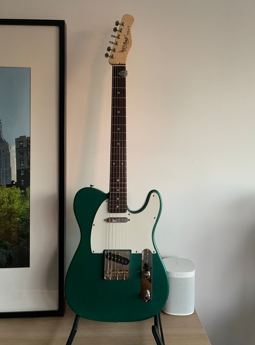 Et une Telecaster... une !