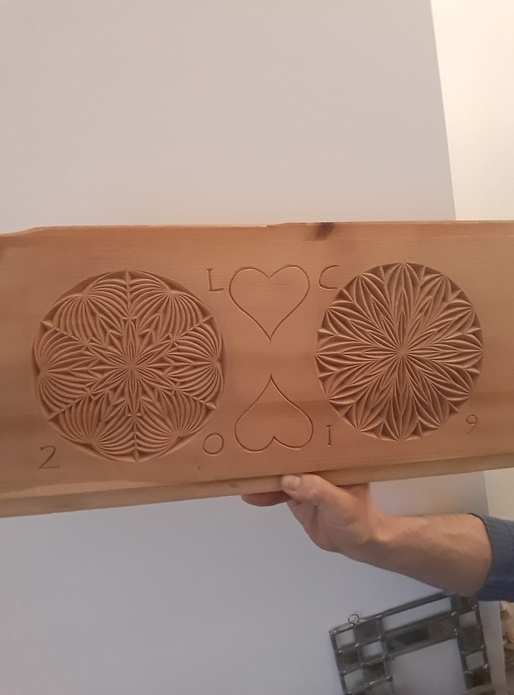 Sculptures au couteau, Pin Cembro