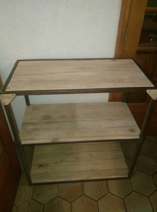 Console d'entrée style industriel