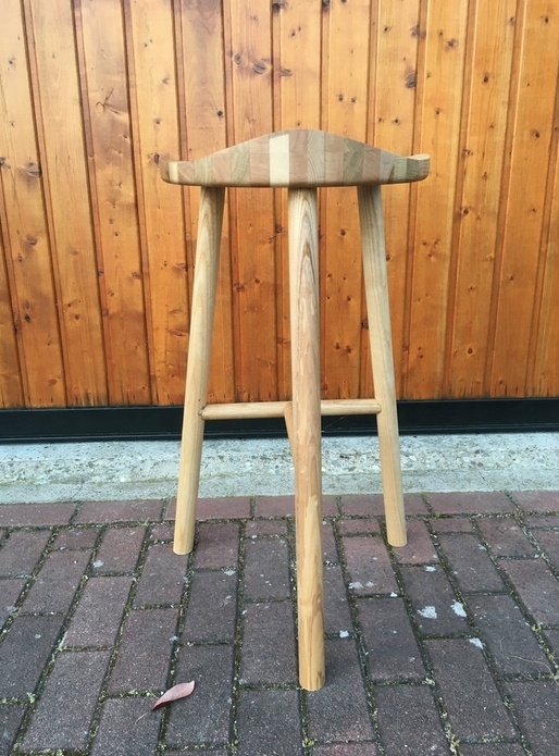 Un tabouret