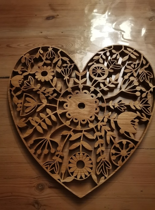 Cœur fleuri printanier