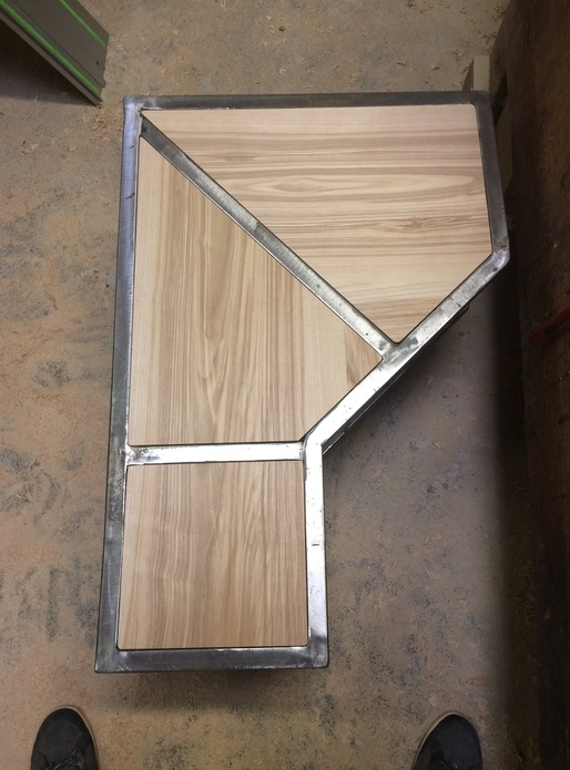 Table basse Frêne et Métal