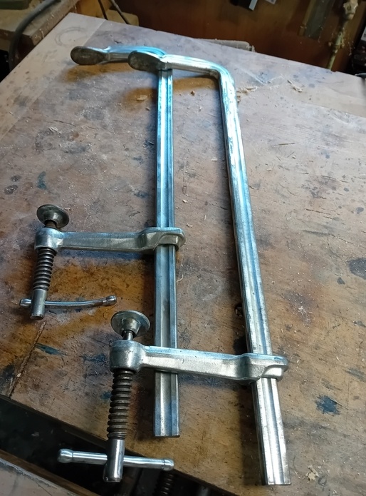 Serre joint