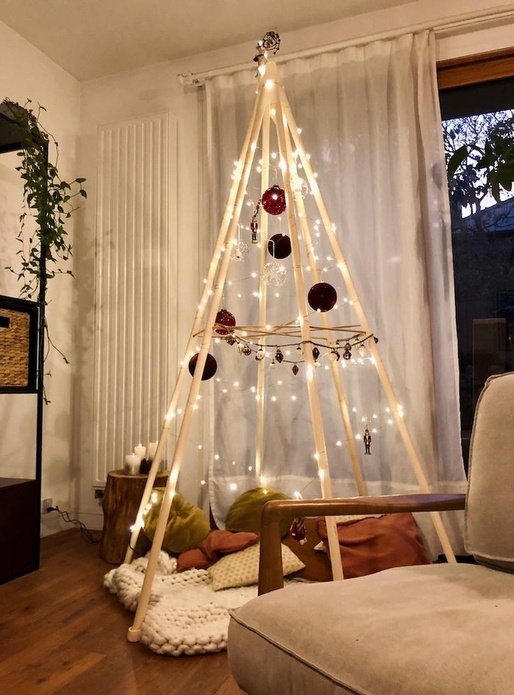 Un sapin de Noël en bois