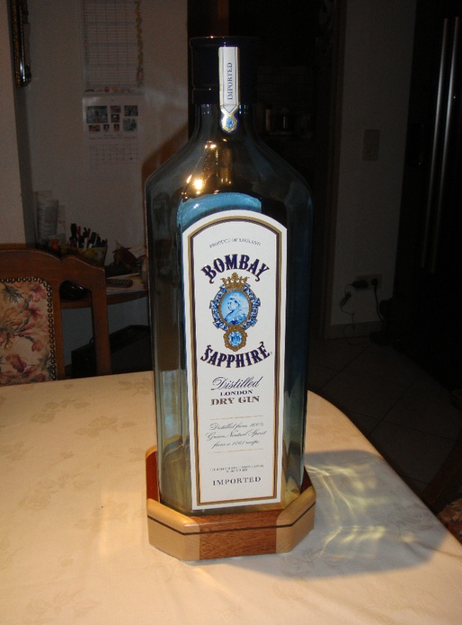 Pied illuminer pour bouteille