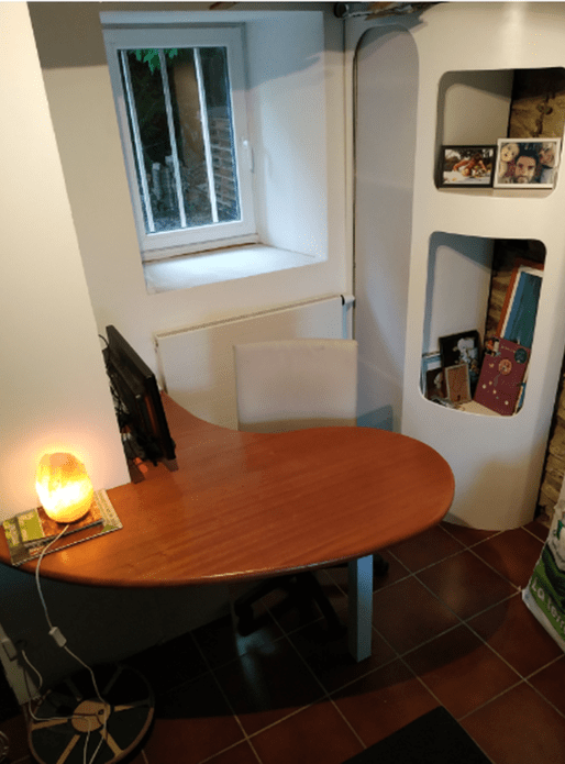 Bureau d'angle  En bois exotique (SIPO)