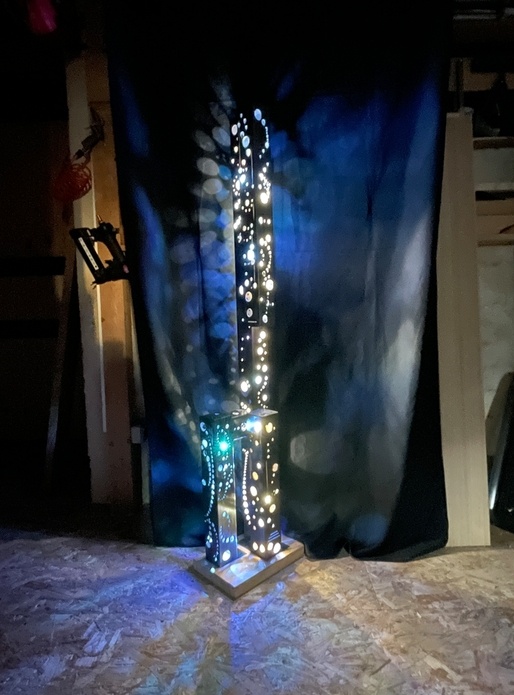 Lampadaire en métal  "Voie lactée"