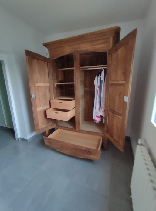 Restauration armoire de famille