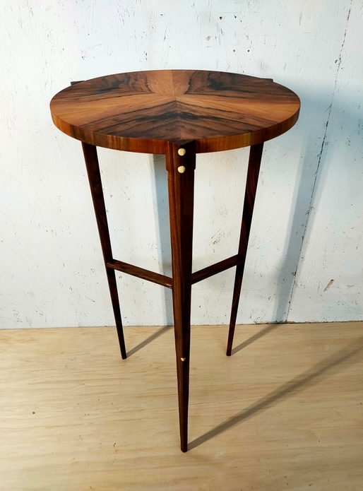 Un peu d'ébénisterie avec les stagiaires