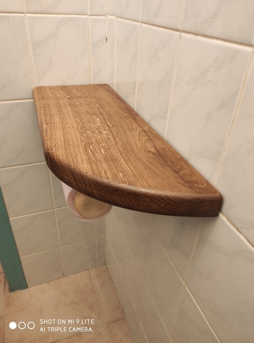 Étagère toilettes